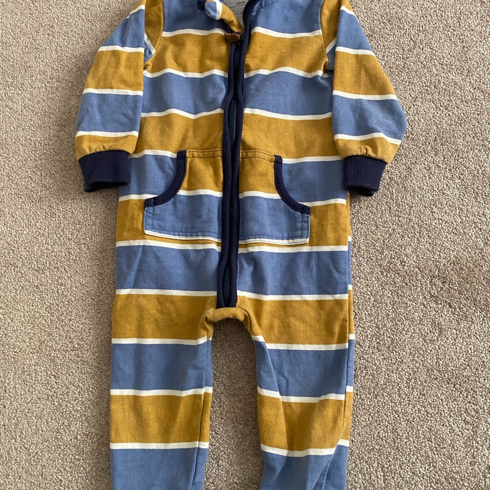 Carter’s long sleeve stripped zip up onesie with dino on back size 18 months.